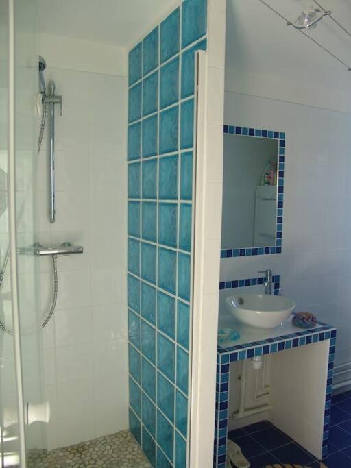 Maison "Ker Galinette " , Belle-Ile-En-Mer, Piscine Chauffee Et Jacuzzi Bangor Exterior foto